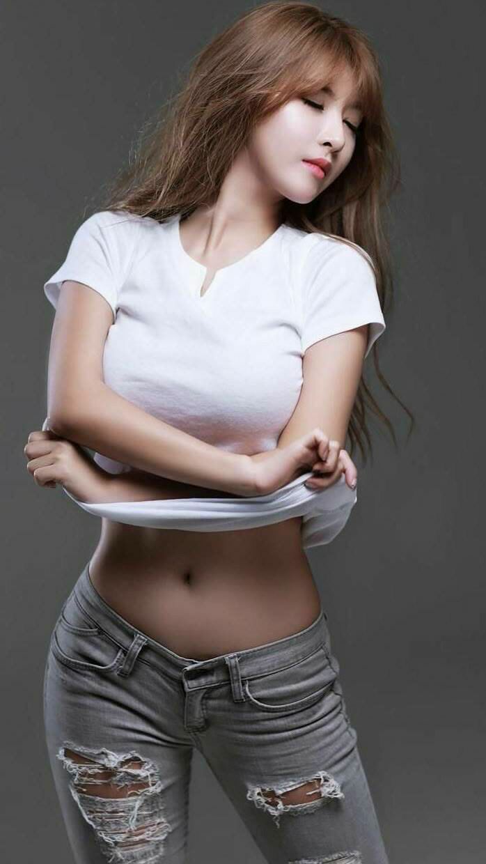 “西甲德比热血开战,场面火爆球迷欢呼”,2020西甲德比哪个台直播